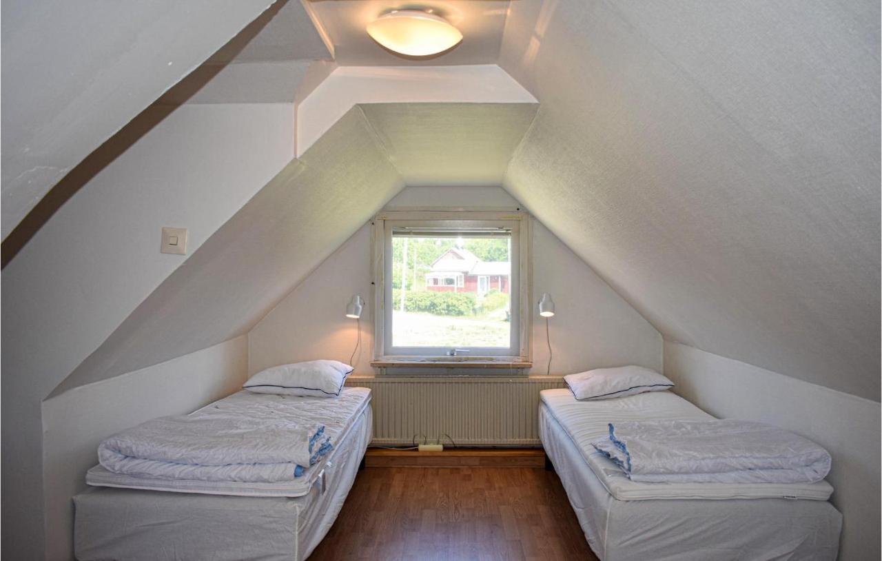 2 Bedroom Nice Home In Ystad Exterior foto